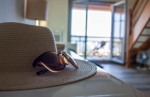 Tamaris Apartment | Appart terrasse, Climatisation , Vue mer, Parking