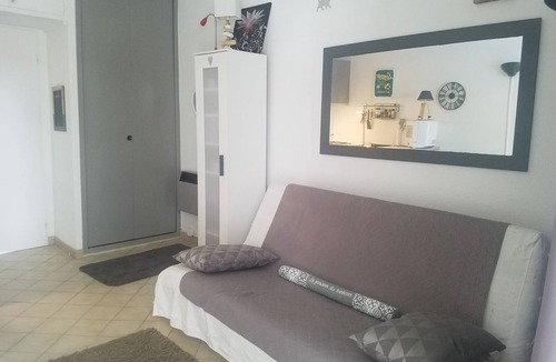 La Grande-Motte Apartment | Appart.tt comfort with swimming pool close to beaches air-conditioned and boxed