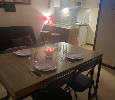 Eaux-Bonnes Apartment | Appart Val Soleil à 250 m des pistes avec parking souterrain