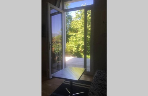 Bassens Apartment | AppartaBassens