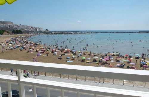 Peniscola Apartment | Appartament downtown and comfortable beachfront Mediterranean