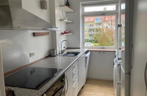 Copenhagen SV Apartment | Appartamento con 2 stanze da letto vicino la stazione Metro di Mozart Plads
