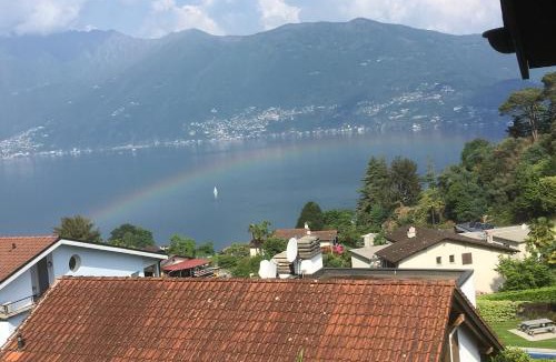 San Nazzaro Apartment | Appartamento vista lago