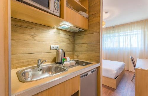 Estanove Apartment | Appart’City Confort Montpellier Ovalie I