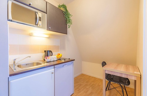 Decre-Cathedrale Apartment | Appart’City Confort Nantes Centre