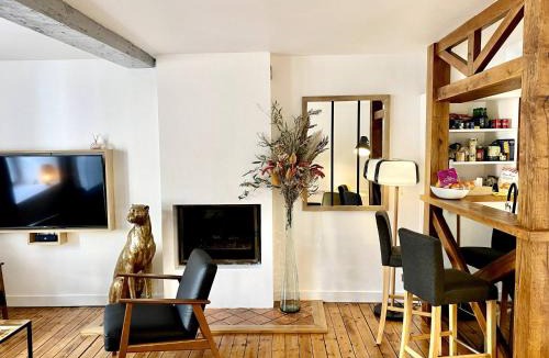 Vitre Apartment | AppartCosy 01