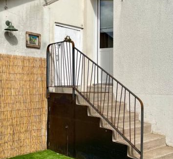 Vitre House | AppartCosy 10