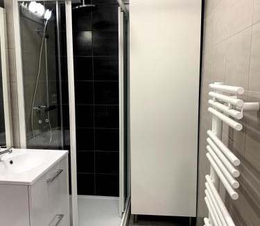 Saint-Jacques-de-la-Lande Apartment | Appartement T1 proche aéroport