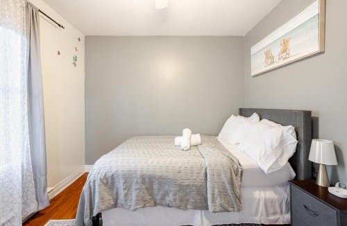 Saint-Edmond Apartment | Appartement moderne 3 chambres avec spa, jardin privé & parking gratuit - accès autonome