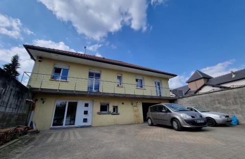 Allondrelle-la-Malmaison Apartment | Appartement "L'orée des trois frontières"