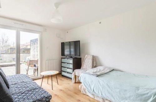 Allondrelle-la-Malmaison Apartment | Appartement "L'orée des trois frontières"