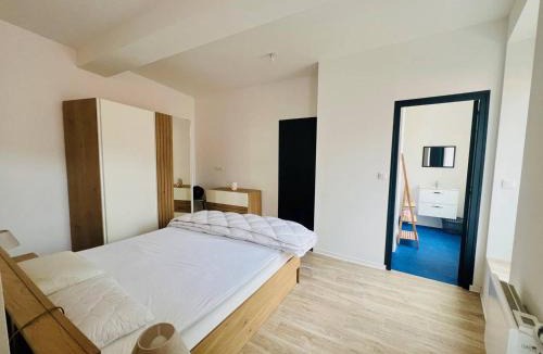 Amelie-les-Bains-Palalda Apartment | Appartement charmant, proche Thermes - 2 pers. - FR-1-703-229