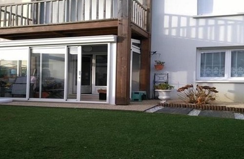 Saint-Gilles-Croix-de-Vie Apartment | Appartement Saint-Gilles-Croix-de-Vie, 3 pièces, 4 personnes - FR-1-324-199