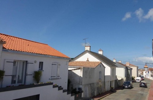 Saint-Gilles-Croix-de-Vie Apartment | Appartement Saint-Gilles-Croix-de-Vie, 3 pièces, 5 personnes - FR-1-224-771