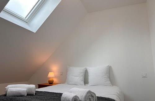 Saint-Pryve-Saint-Mesmin Apartment | Appartement 2 chambres- 10 mn d'Orléans - Le Nid de la Pointe -