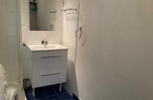 Saint-Marsal Apartment | Appartement F2 Confortable avec Parking et Animaux Admis - FR-1-703-15