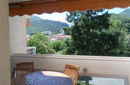 Amelie-les-Bains-Palalda Apartment | Appartement F3 avec parking à Amélie-les-Bains, 4 couchages, proche des thermes - FR-1-703-23