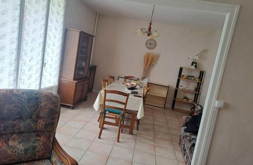 Saint-Andre-les-Vergers Apartment | Appartement 3 chambres - 3 lits