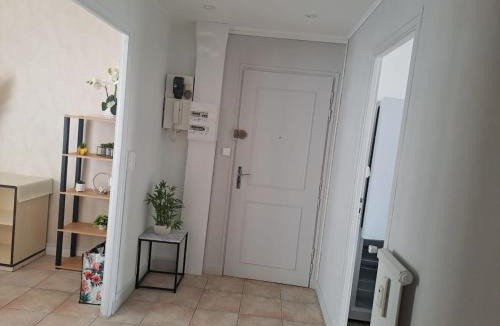 Saint-Andre-les-Vergers Apartment | Appartement 3 chambres - 3 lits