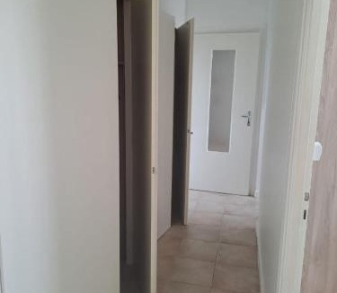 Saint-Andre-les-Vergers Apartment | Appartement 3 chambres - 3 lits