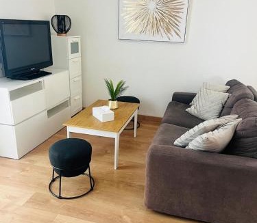 Saint-Laurent-d'Aigouze Apartment | Appartement neuf 6 couchages