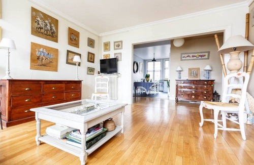 Centre Ville Apartment | Appartement Calme Lumineux Rolland Garros Paris Parking Famille 5 min du Métro