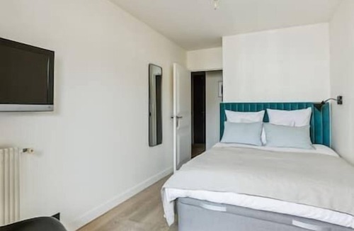 Parchamp–Albert Kahn Apartment | Appartement Familial