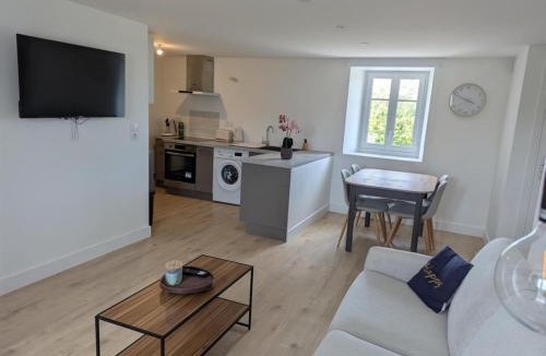Saint-Benoit-des-Ondes Apartment | Appartement proche de la mer