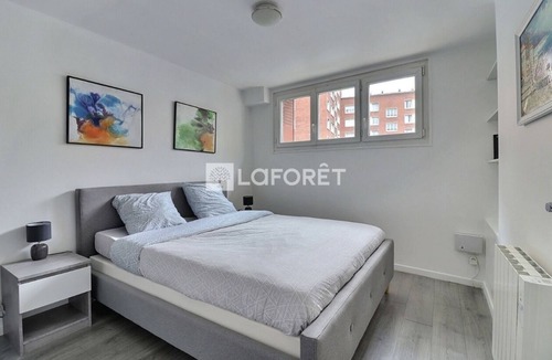 Les Puces de Saint-Ouen Apartment | Appartement à Proximité des Puces de St Ouen et de ces Brocanteurs