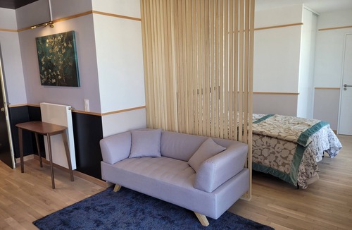 Les Puces de Saint-Ouen Apartment | Appartement Entier Deluxe, Quartier des Antiquaires, Porte de Montmartre