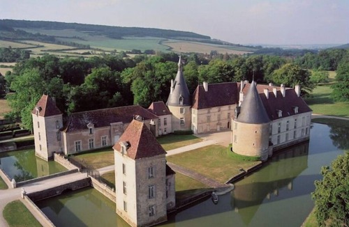 Vandenesse-en-Auxois Apartment | Appartement Le Relais