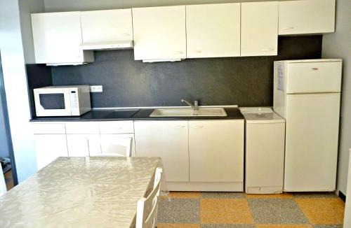 Marseillan Plage Apartment | Appartement à 2 pas de la plage avec terrasse et parking - FR-1-387-150