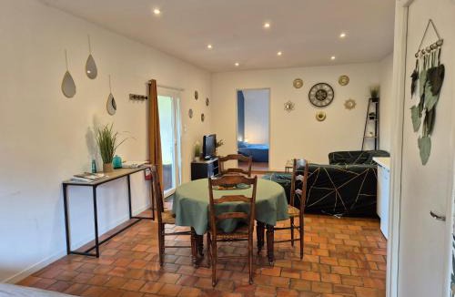 Mathaux Apartment | Appartement à 5 min des lacs