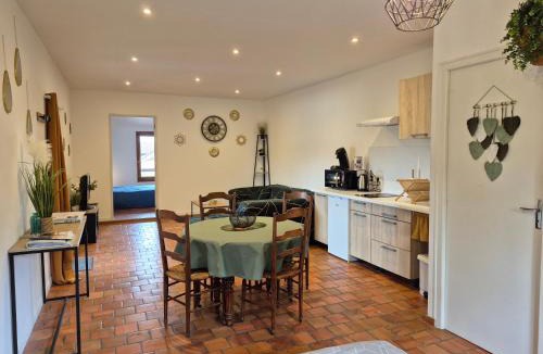 Mathaux Apartment | Appartement à 5 min des lacs