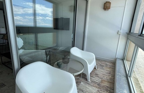 Le Grau-dʼAgde Apartment | Appartement à 50m de la Plage Avec vue Berge et mer