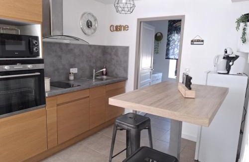 Saint-Savin Apartment | Appartement à la campagne