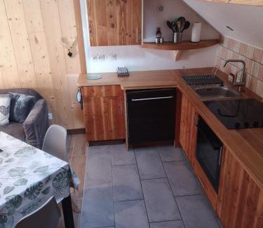 Villar-d'Arene Apartment | Appartement à la montagne