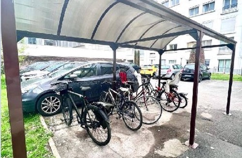 Malakoff Apartment | Appartement à Montrouge, Très Calme, Lumineux, à Deux Cents Mètres du Metro