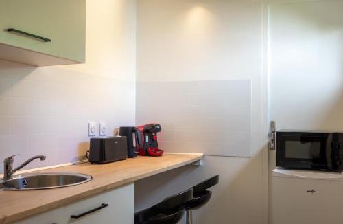 Barriere Saint Marc Apartment | Appartement à Orléans - Proche Gare d'Orléans et de Fleury les Aubrais - Le Green Mood