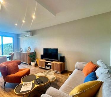 Saint-Esteve Apartment | Appartement élégant pour deux