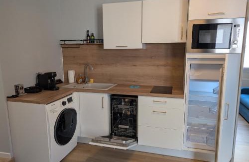Taverny Apartment | Appartement équipé centre,calme,gare 2 min