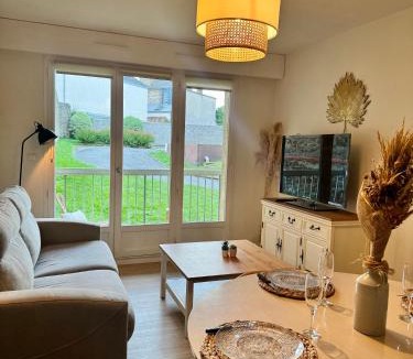 Dinard Apartment | Appartement 1 chambre pour 2 pers - rénové - terrasse