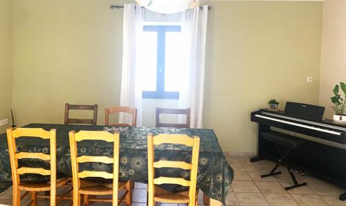 Le Martinet Apartment | Appartement 100m2 avec grand terrain