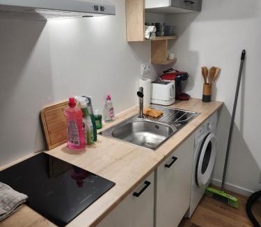 Avallon Apartment | Appartement 101