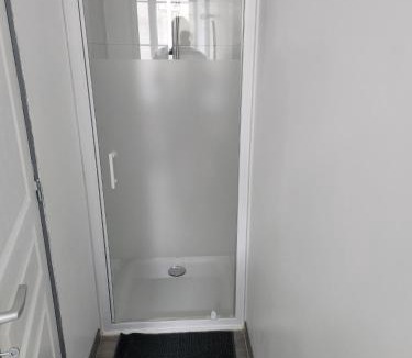 Avallon Apartment | Appartement 103