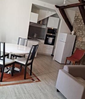 Cepoy Apartment | Appartement 1chambre et 1salon