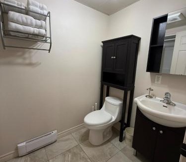 Baie Comeau Apartment | Appartement #2 avec chambre tout inclus