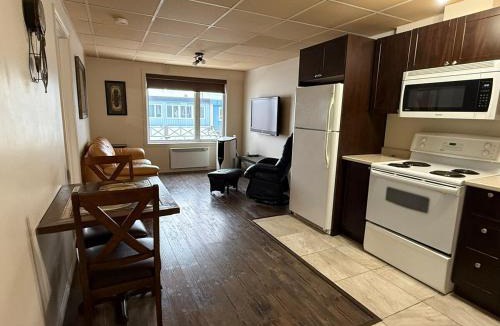 Baie Comeau Apartment | Appartement #2 avec chambre tout inclus
