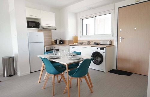 Les Herbiers Apartment | Appartement 2 chambres, Les Herbiers B13