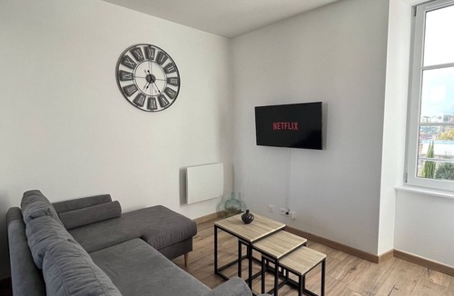 Bressuire Apartment | Appartement 2 Chambres 47m2